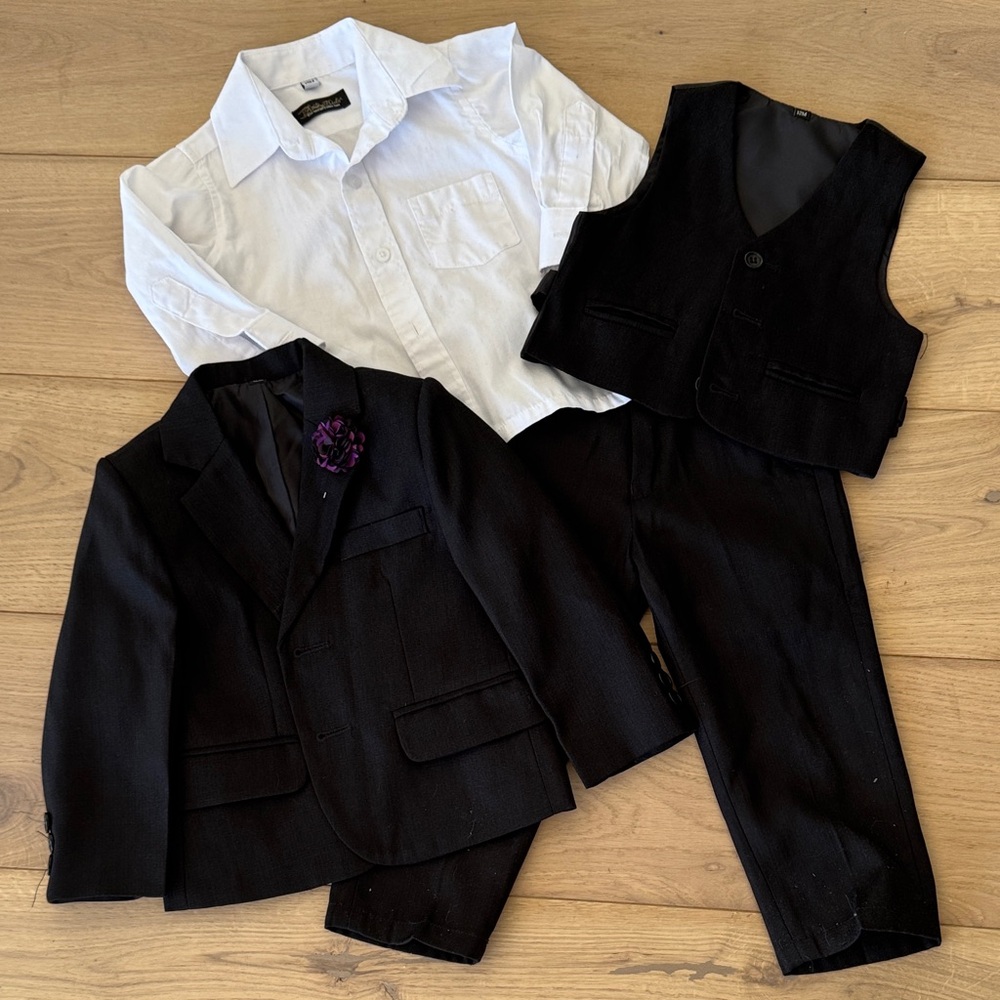 Baby Boys 4-piece Black Suit Set with White Shirt - size 12 M